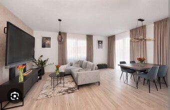 Byt 2+1 o výměře 60m2 + 2x sklepy (13m2) možnost udělat 3kk
