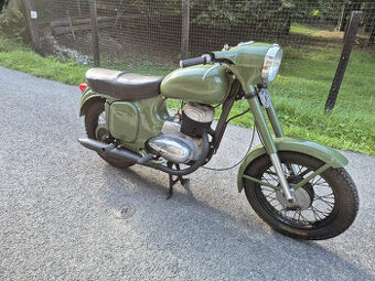 JAWA 250/559 panelka bez TP, plně funkční
