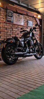 Harley Davidson Iron 883