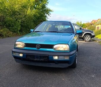 VW Golf mk3 edice Savoy.