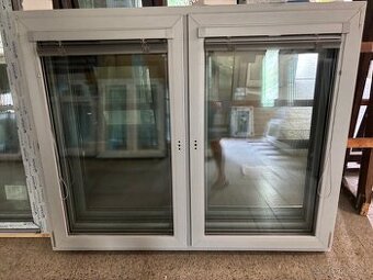 Okna PVC 1780x1435MM, trojsklo, stříbrná barva, starší