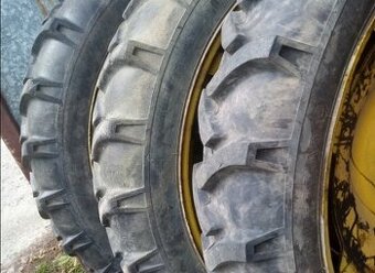 Pneu 8-36 na traktor Rs-09 Gt-124 Rs 09 Rs09