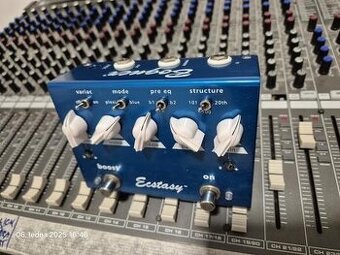 Bogner Ecstasy Blue efekt