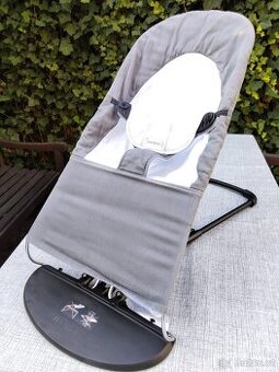 Dětské houpací lehátko Baby Björn