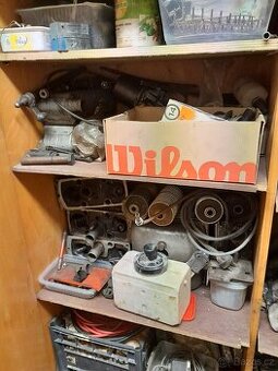 Různé náhradní díly na Tatra 603