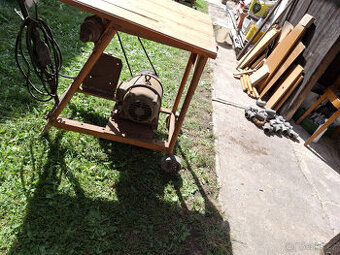 Prodám okružní pilu