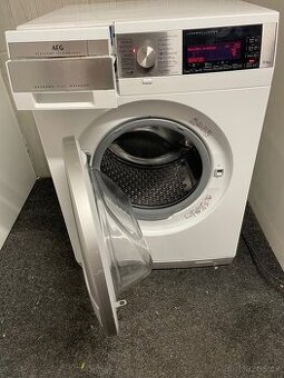 Pračka se susičkou