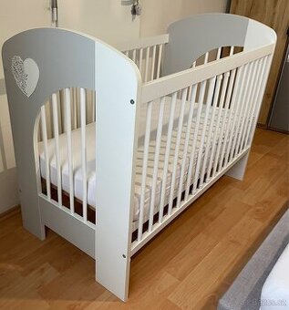 Dětská postýlka Klups Nel Srdíčko bílo/šedá