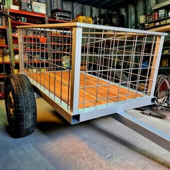 Vozík za traktůrek nebo čtyřkolku