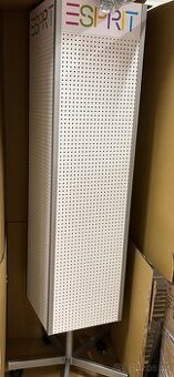 Prodám Otočný stojan na zboží (+háky)