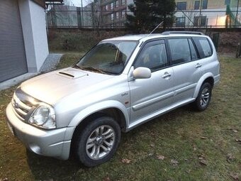 Suzuki Grand Vitara XL7 2,0 HDI r.v. 2004