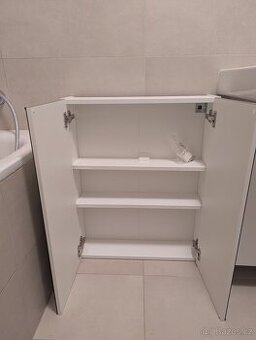 Bathroom cabinets with mirror