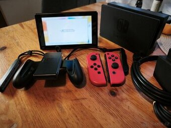 Nintendo Switch Red