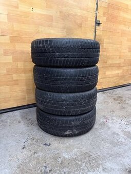 Zimní pneu 205/55/16