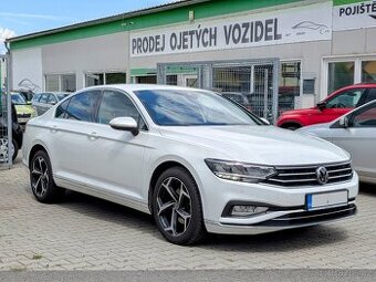 VW PASSAT 2.0TDi 110kW MANUÁL 12/2020 JEN 145TKM