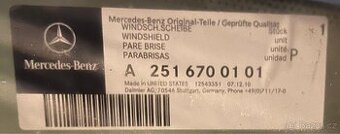 Prodám čelní sklo Mercedes-Benz