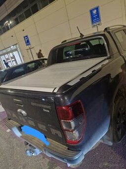 Ford ranger roleta na korbu