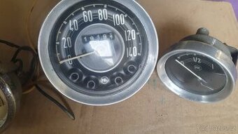 Budíky škoda spartak