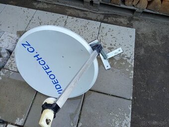 Parabola + držák satelitu