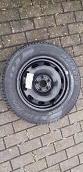 nepoužitá rezerva Octavia 1 15" + příslušenství