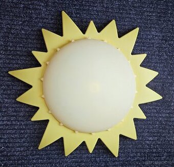 Stropní světlo Slunce