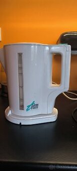 Starší rychlovarná konvice