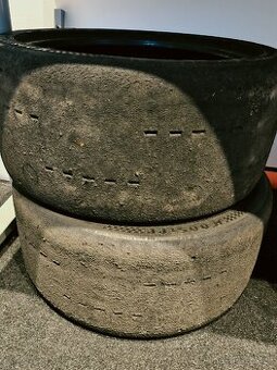 Hoosier A7 semislick 225/40R17 supersoft