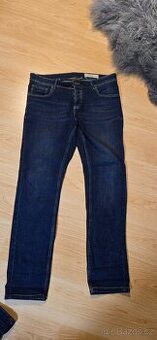 Džíny elasticke