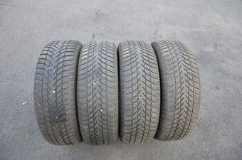 225/60 R18 Nokian zánovní zimní pneumatiky
