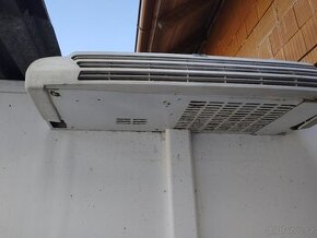 Chladirensky agregát na auto.