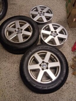 Volvo XC90 originál 17" ALU kola