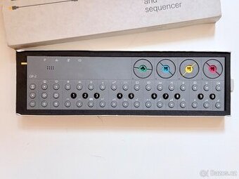 Teenage Engineering OP-Z groovebox sampler synt TE oplab