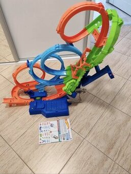 Hot Wheels Action HXR70