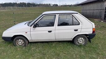 Škoda favorit rok 1990