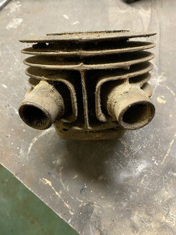 čz 125 B T (válec, hlava)