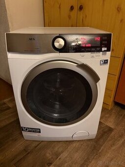Pračka se sušičkou AEG 10 kg / 6 kg – TOP stav
