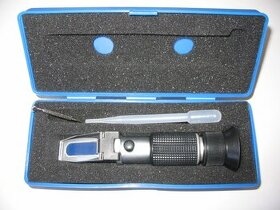 Měřič provozních kapalin