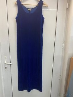 Plesové sametové šaty velikost xl