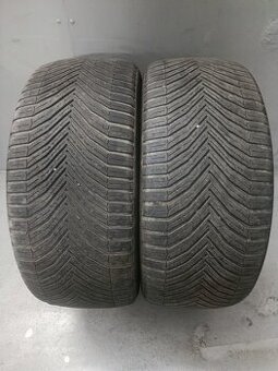 275/45 R20 michelin