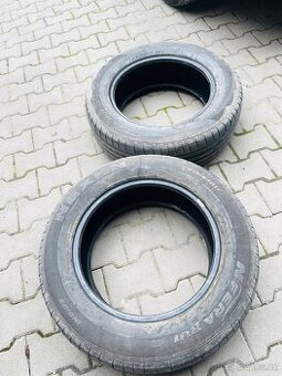 215/65 R17 Nexen