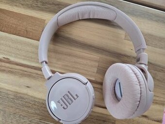 Bluetooth sluchátka JBL TUNE 500BT - růžová