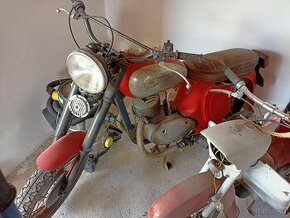 Jawa 250 s CZ doklady