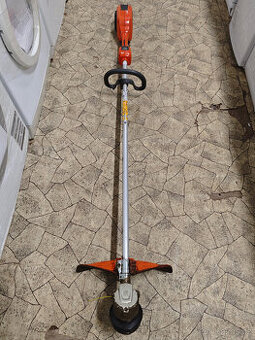 Aku vyžínač ( křovinořez ) - Husqvarna 520iLX