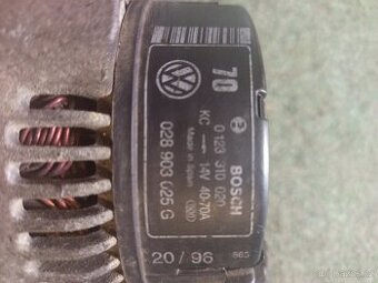Alternátor BOSCH