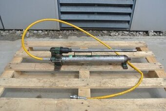 Ruční hydraulické čerpadlo Simplex P41 / P42 – 700 bar