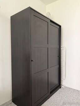 IKEA RAKKESTAD Skříň 2-dveřová, černá,  117x176