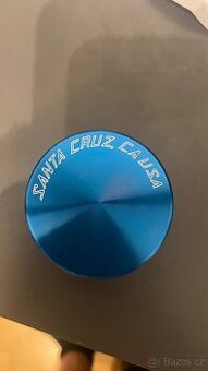 Dvoudílná drtička Santa Cruz Shredder, 54mm, modrá