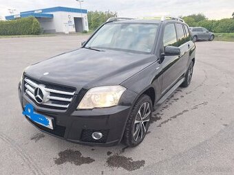 Prodám Mercedes GLK 220 CDI z roku 2010 s naftovým motorem