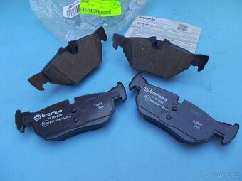 BMW - brzdové destičky Brembo