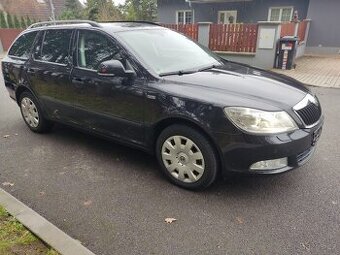 Škoda Octavia 2 combi 2.0Tdi, 103kw, ,2012,KRÁSNÁ,DSG,XENON-